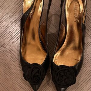 Ellen Tracy Elegant Black Heels with Rosette